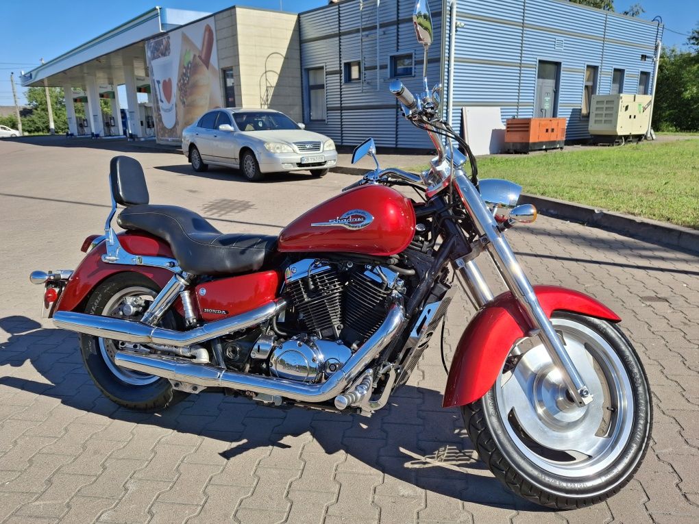 Продаю Honda Shadow vt 1100c2 Sabre
