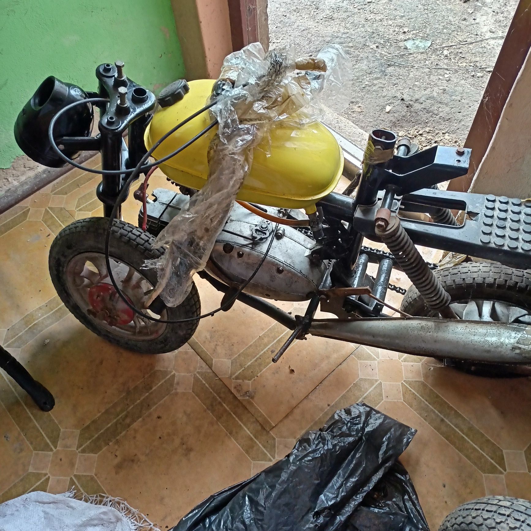 Komar sztywniak Romet motorynka simson