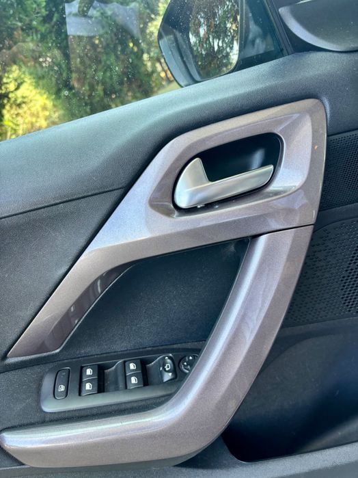 PEUGEOT 2008 puretch