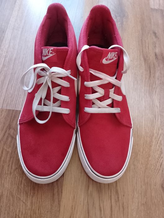 Кросівки  Nike Toki Suede