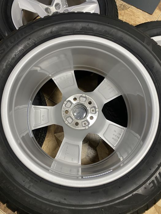 Диски R19 , 5/112 , ET28 , E-8.0J*19H2 , 4MO 601 025 F