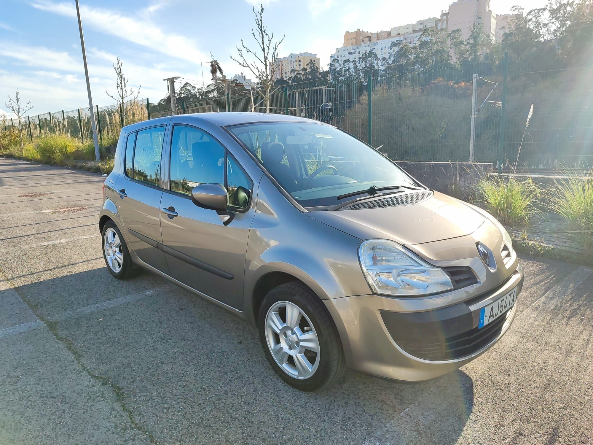 Renault Modus 1.2 16v 2010