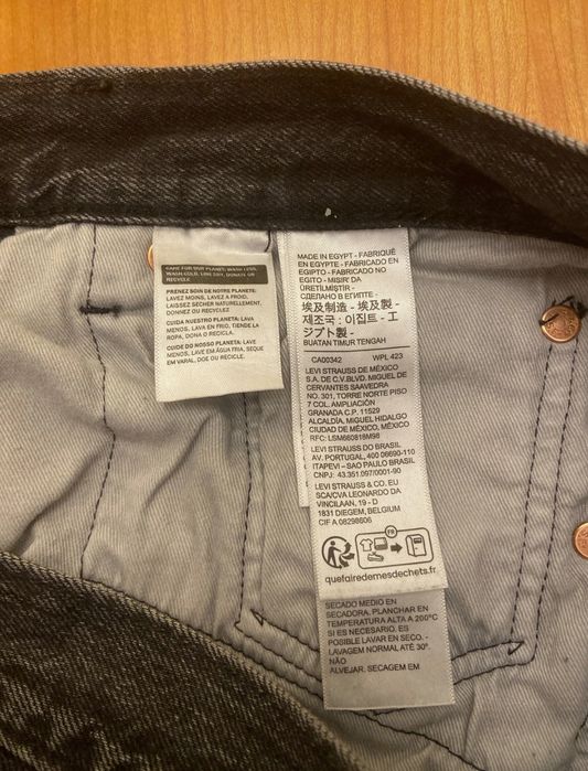Calças Levi's 501 W32L34, número 42