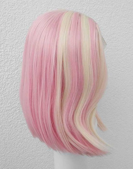 Różowa peruka z blond pasemkami przedziałek Lace Front cosplay wig