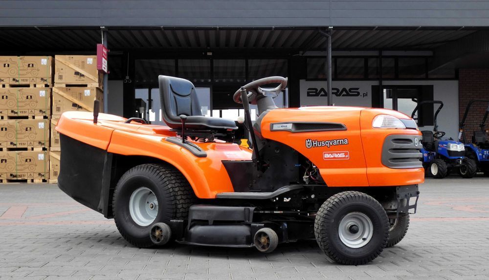 Traktorek kosiarka Husqvarna (140401.5) - Baras