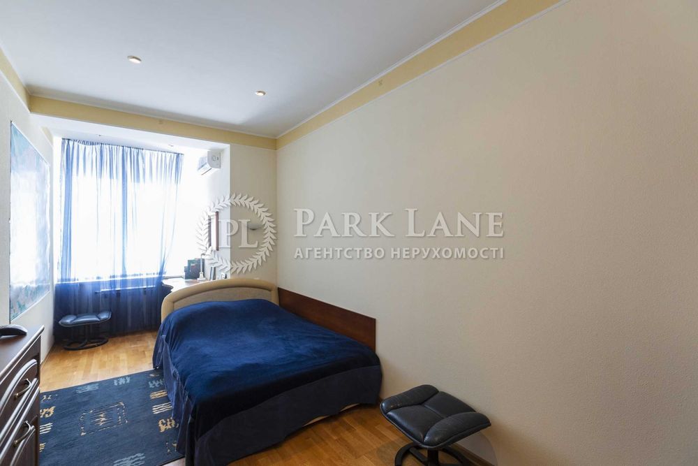 Продаю дом на Печерске по цене квартиры!