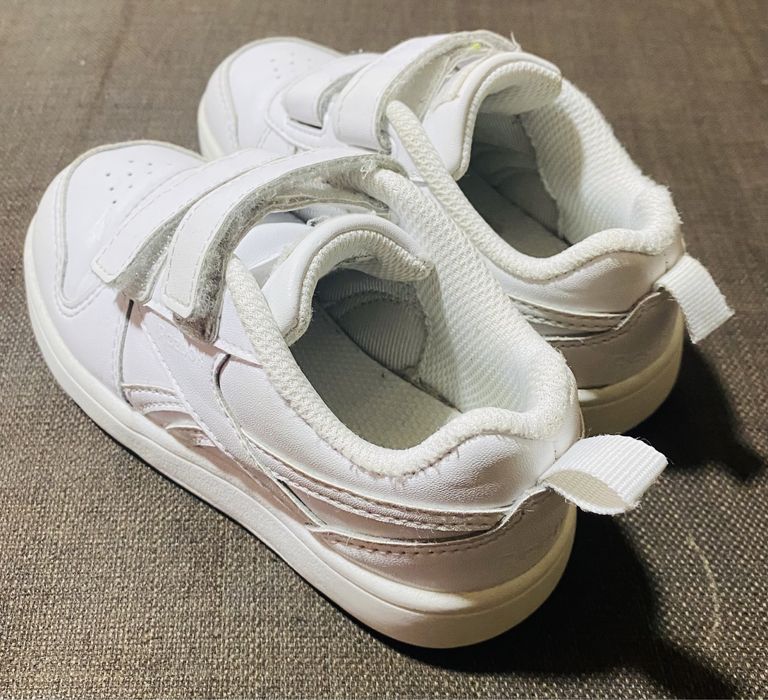 Ténis reebok unissexo número 25 impecáveis