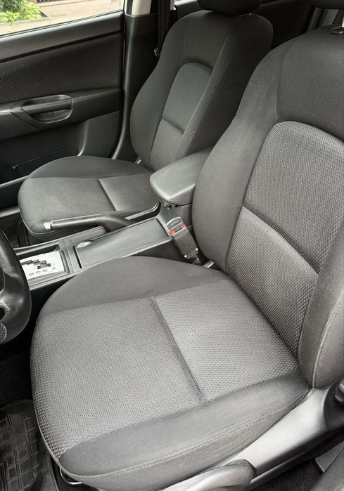 Mazda 3, 1.6 газ/бенз, АВТОМАТ, обслужена, в родной краске