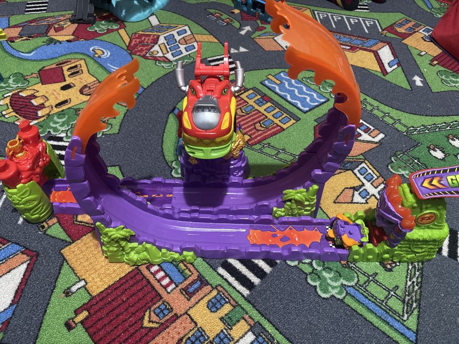 T-RACERS Smocza petla