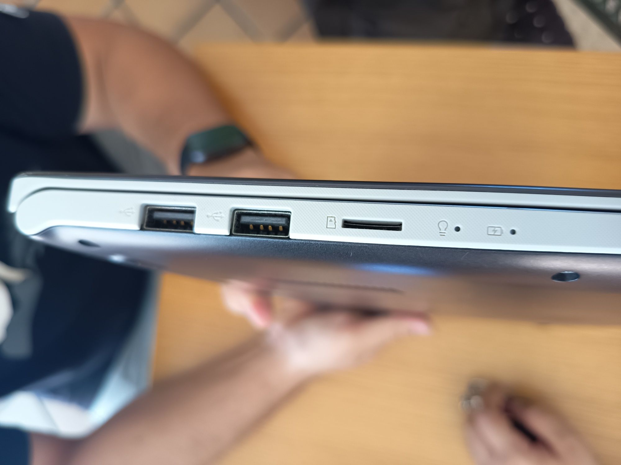 Vendo ASUS vivo book