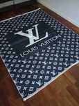 Dywany logowane. Różne wzory. Wymiary 2m x 150 cm
