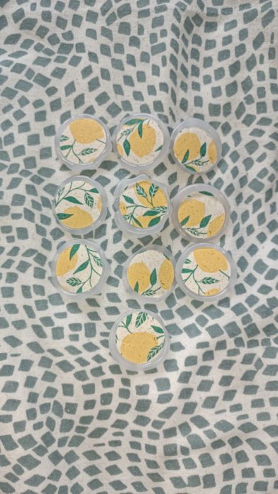 Odbicia lakowe pieczęć pieczęcie cytryny cytrynki