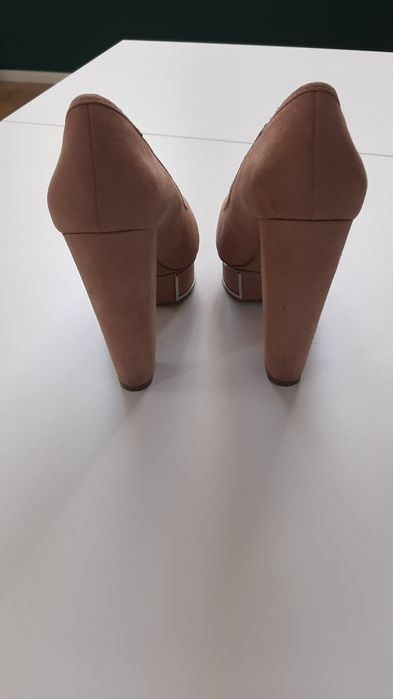 Buty na słupku i koturnie brudny róż/ bez szpilki buty na obcasie