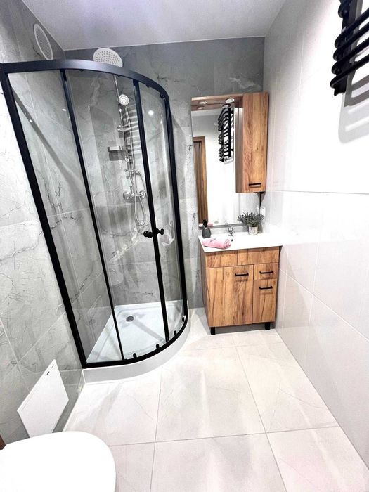 Retkinia.Winda od parteru.Po remoncie.Balkon.Widok na miasto