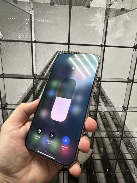 Продам iPhone 16ProMax 256Gb 100 % Аккамулятор ,Гарантия ,Магазин!