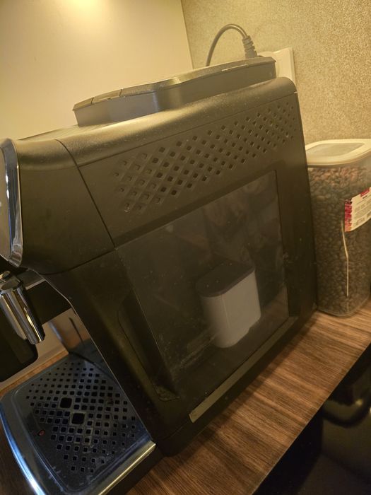 Ekspres ciśnieniowy Philips Series 3300 EP3347/90