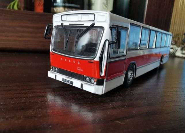 Kultowe autobusy PRL 1:72. 2x jelcz, 2x Autosan.