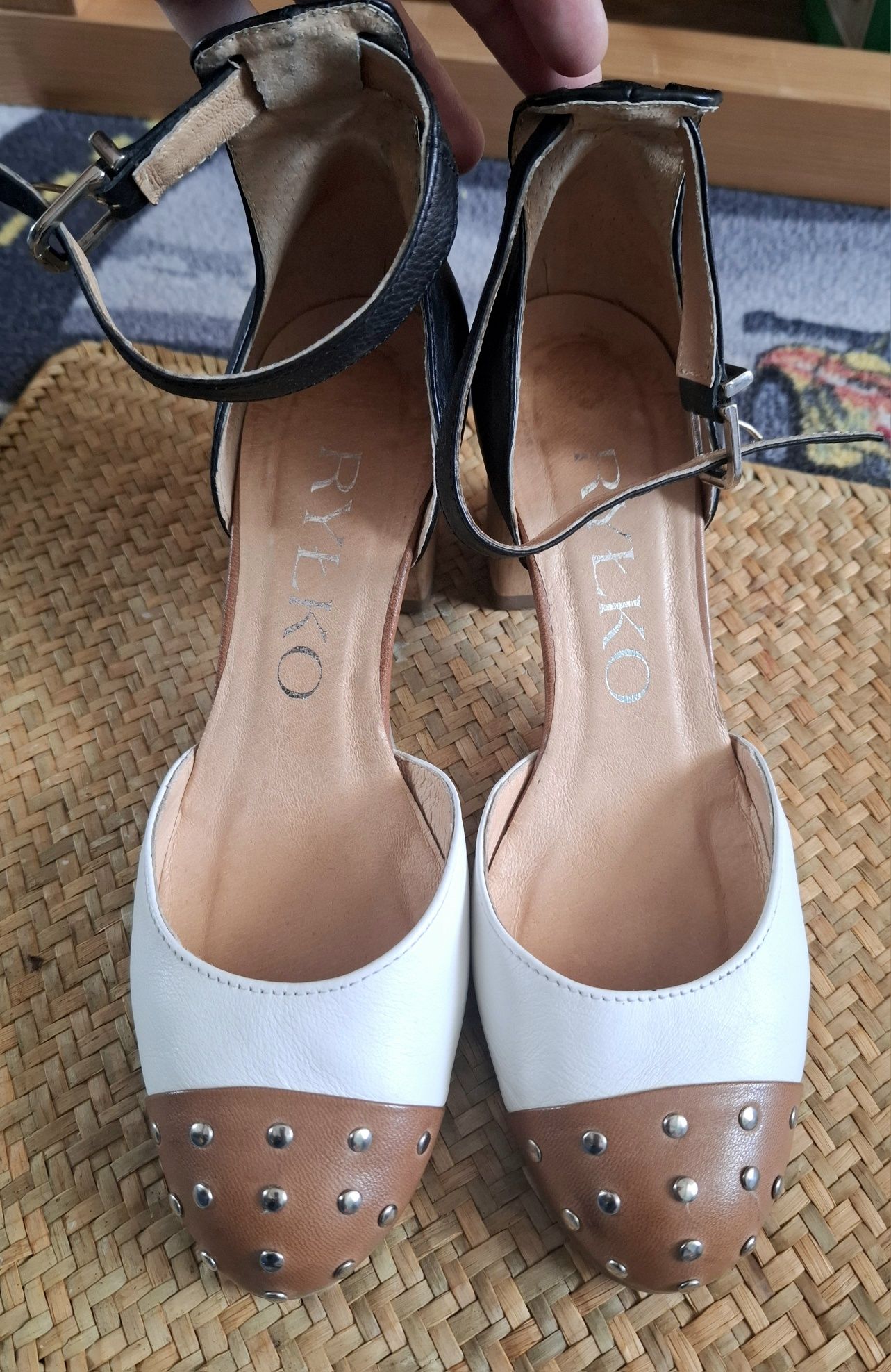 Ryłko skóra naturalna buty obcas sandały słupek skórzane