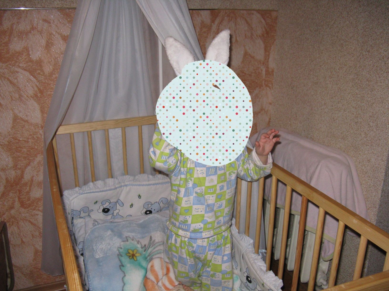 Дитяче польське ліжечко