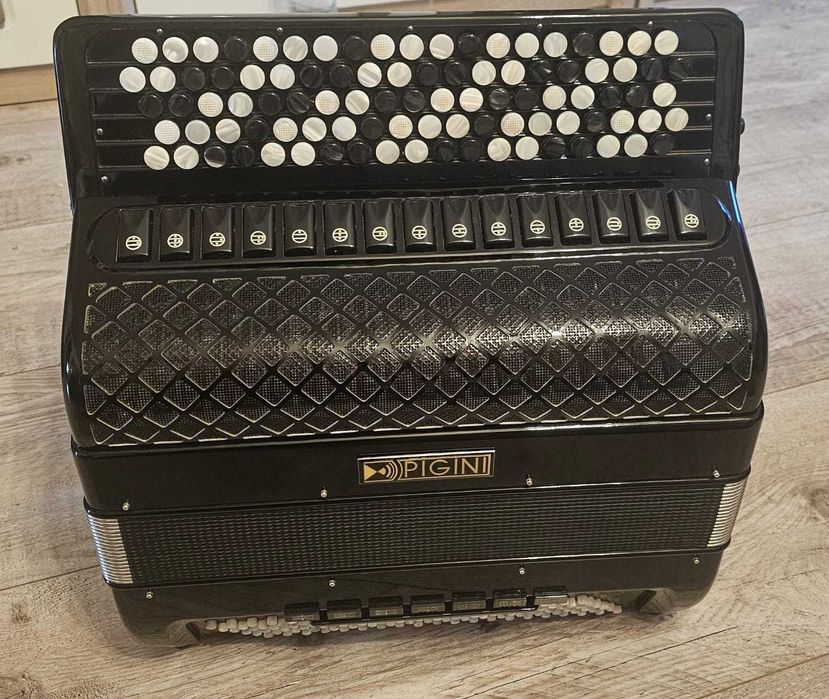 Akordeon Guzikowy 120 PIGINI MASTER B/58