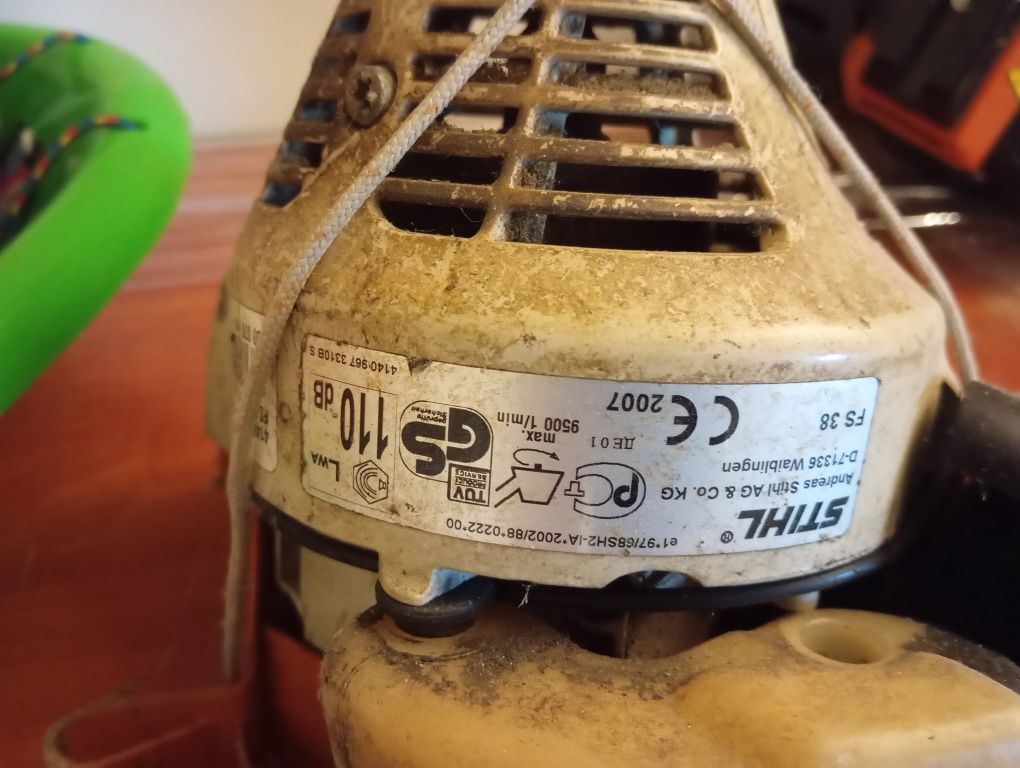 Podkaszarka stihl fs38