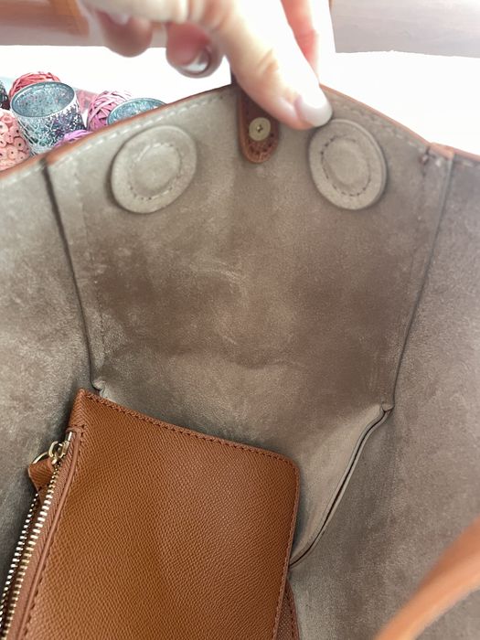 Mala de ombro castanha