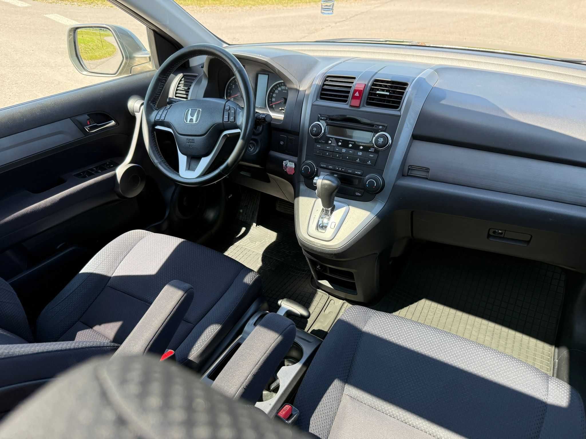 Honda CR-V 2.0 LPG Stan bdb
