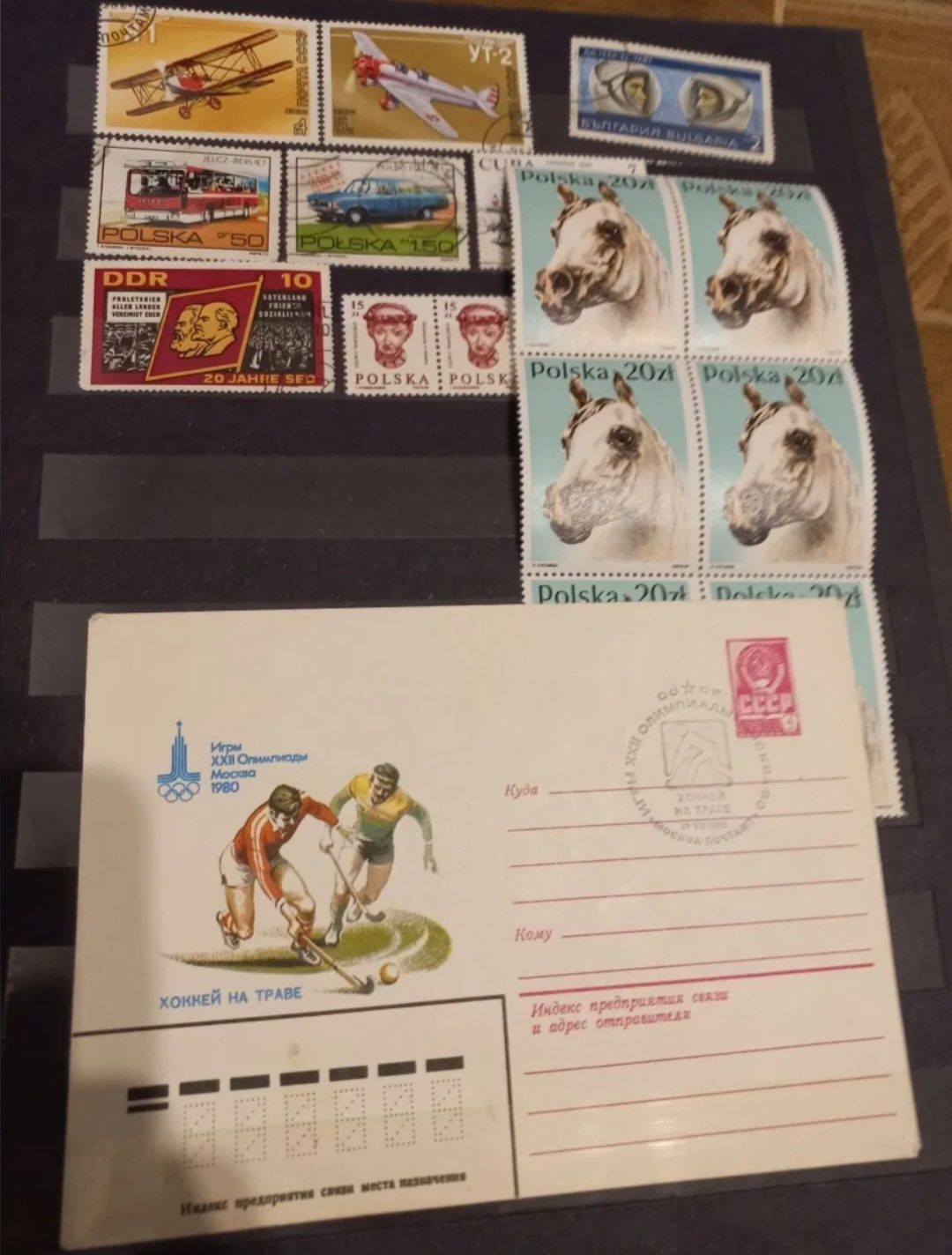 Stary klaser prl ze znaczkami pocztowymi RÓŻNE ZAGRANICZNE CCCP