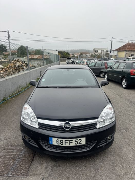 Opel Astra GTC 1.3CDTI 90 CV 5 L