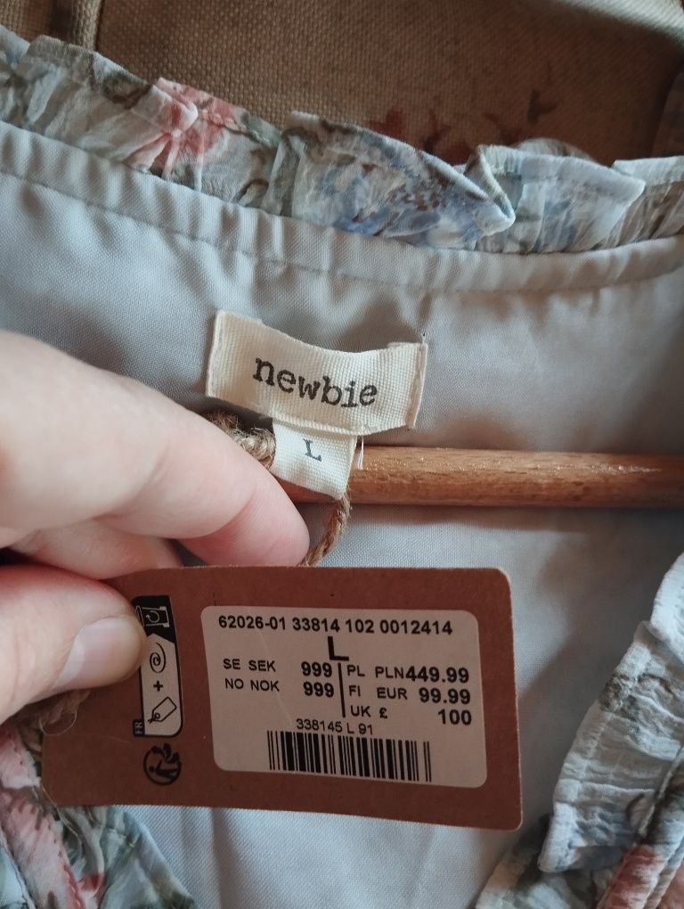 Newbie Sukienka L Nowa woman falbanki błękitna poszukiwana kwiatki mam