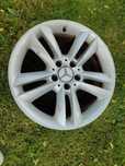 MERCEDES W209 FELGA ALUMINIOWA A2094014302