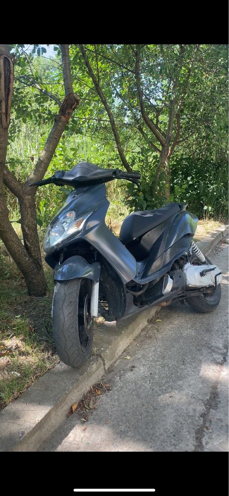 Yamaha Jog RR mbk
