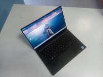 Dell XPS 13 9380, i5-8265U, 8GB RAM, SSD 256 GB, 13" 3840 x 2160 dotyk