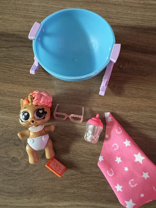 Jednorożec Newborn Unicorn squad - seria 5.