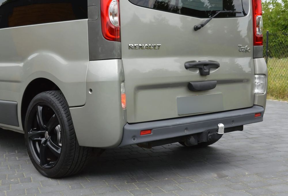 Renault Trafic 2.0 dCi 115 LONG_1Wł_Klima_Navi_Czujniki_Tempomat_POLECAM!!