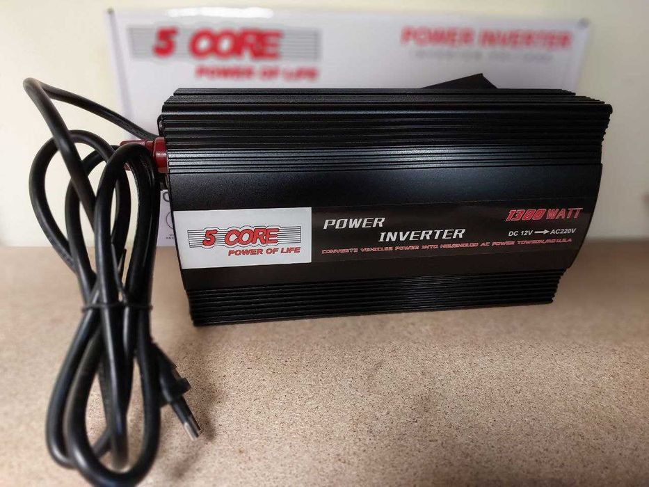 Преобразователь авт инвертор 12-220 1300W з Зарядкою(UPS)Бесперебойник