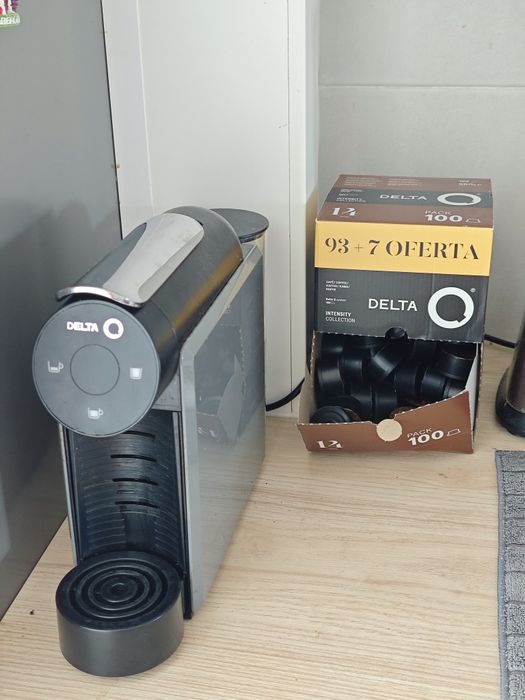 Máquina de Café DELTA Q Mini Qool Cinzento