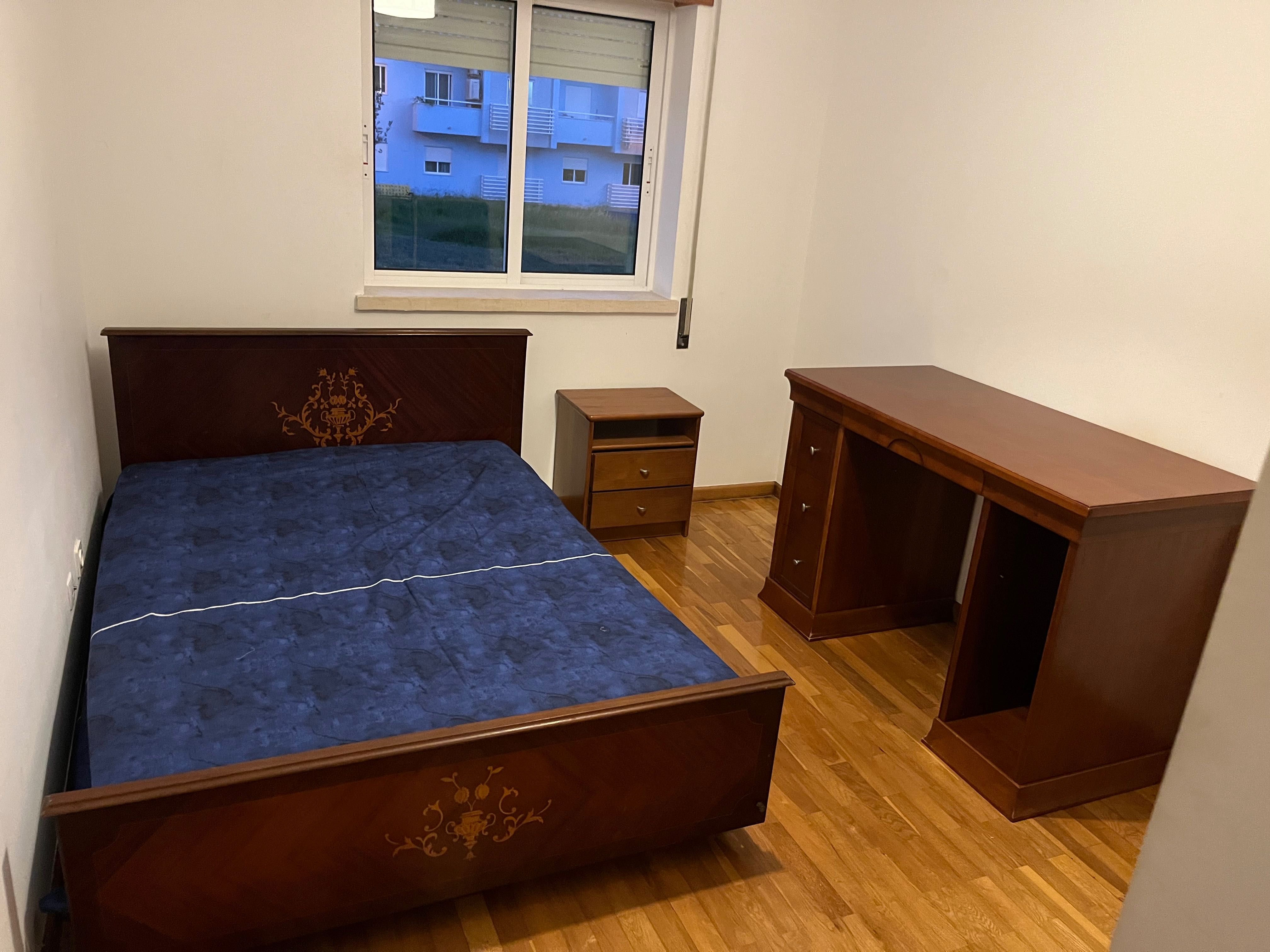 Quarto em Montijo disponível para arrendamento imediato