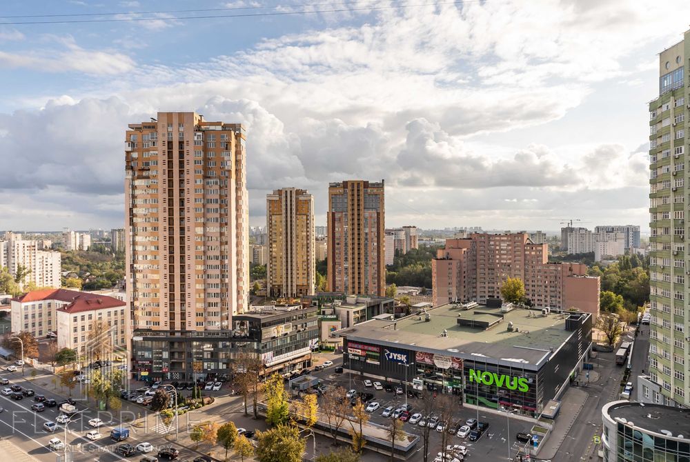 Київ, Продаж пентхаус з терасою Солом'янський район, Лобановського 9/1