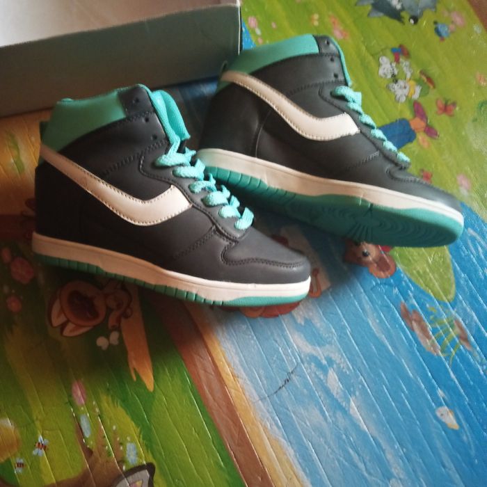 Снікерси бірюзово-сірі