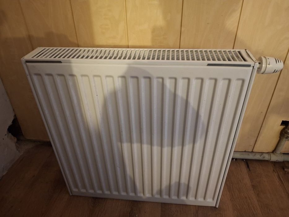 Kaloryfer biały 60x60