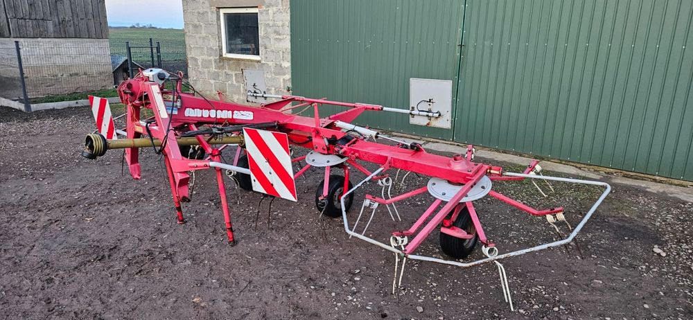 Przetrząsarka JF-STOLL Z-585 PRO (Krone, Kuhn)