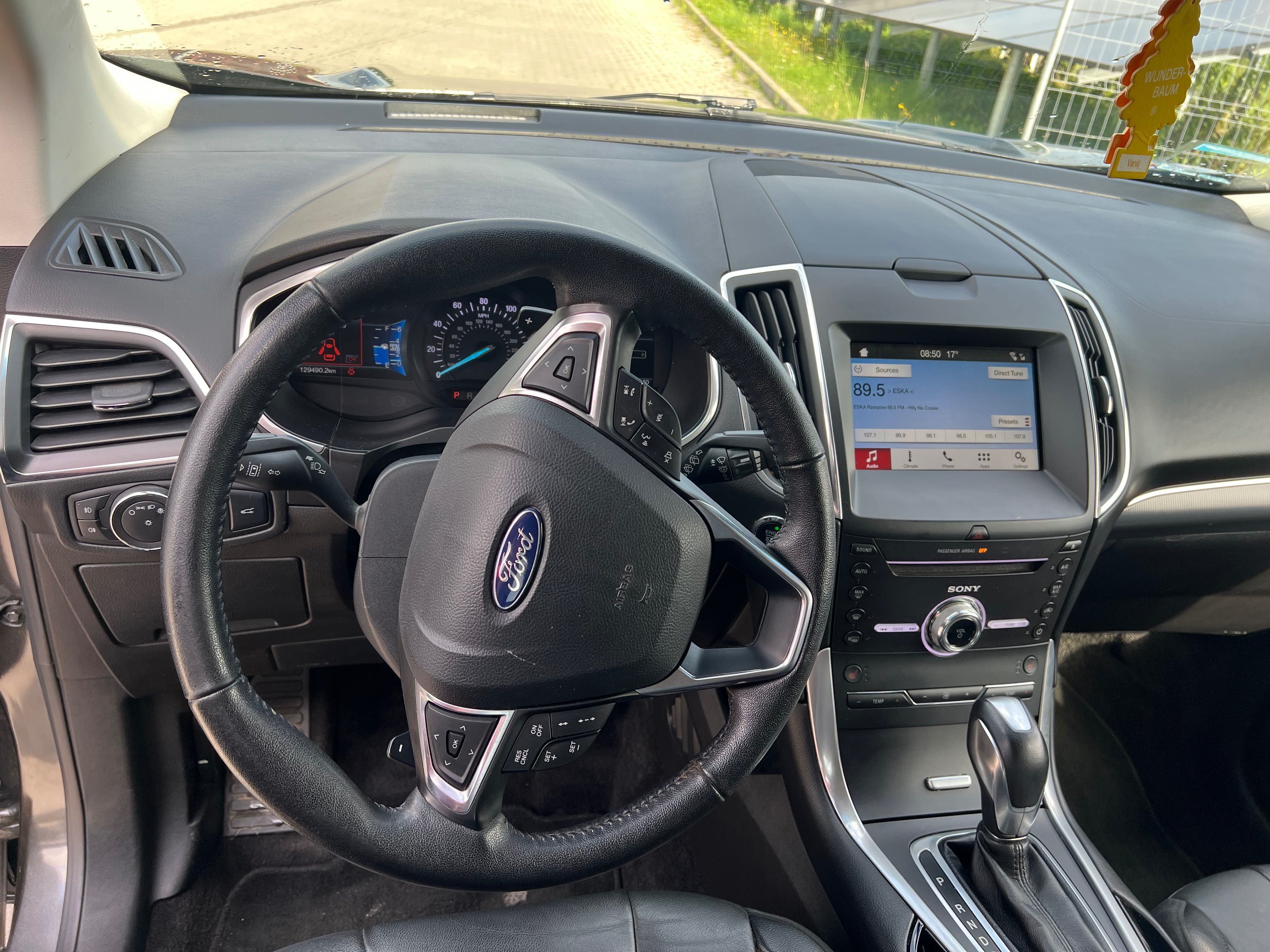 FORD EDGE titanium 2018 rok