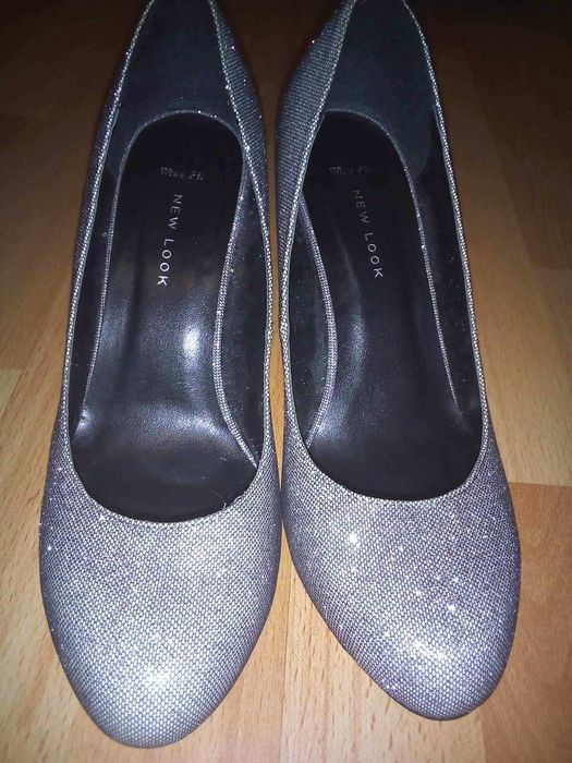 Туфли женские.Серебро р39