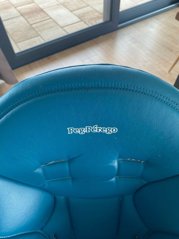 Fotelik do karmienia Peg Perego