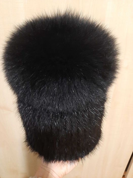 Продам норкову шапку