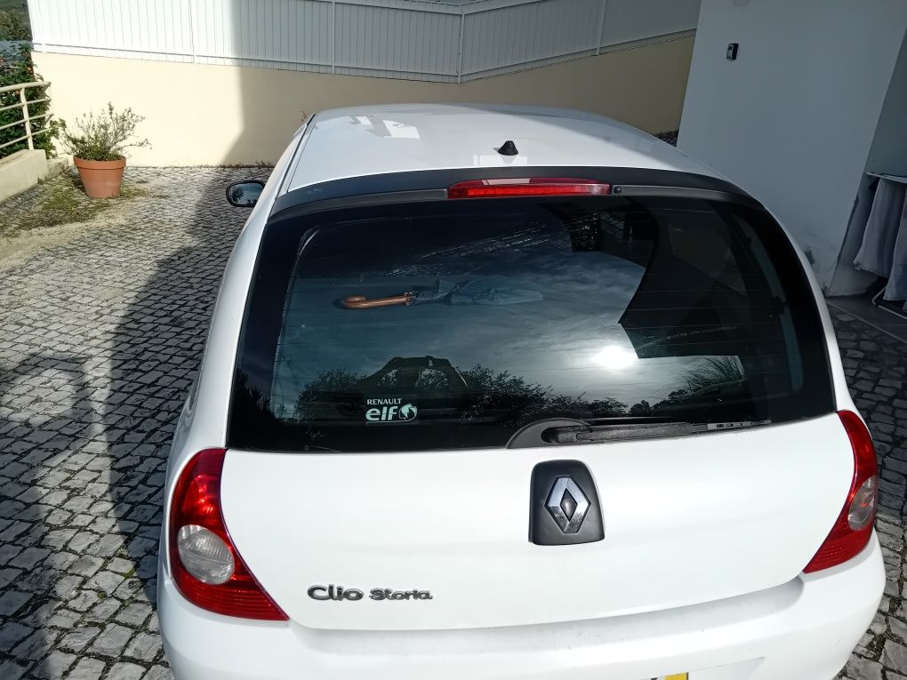 Vendo renault clio