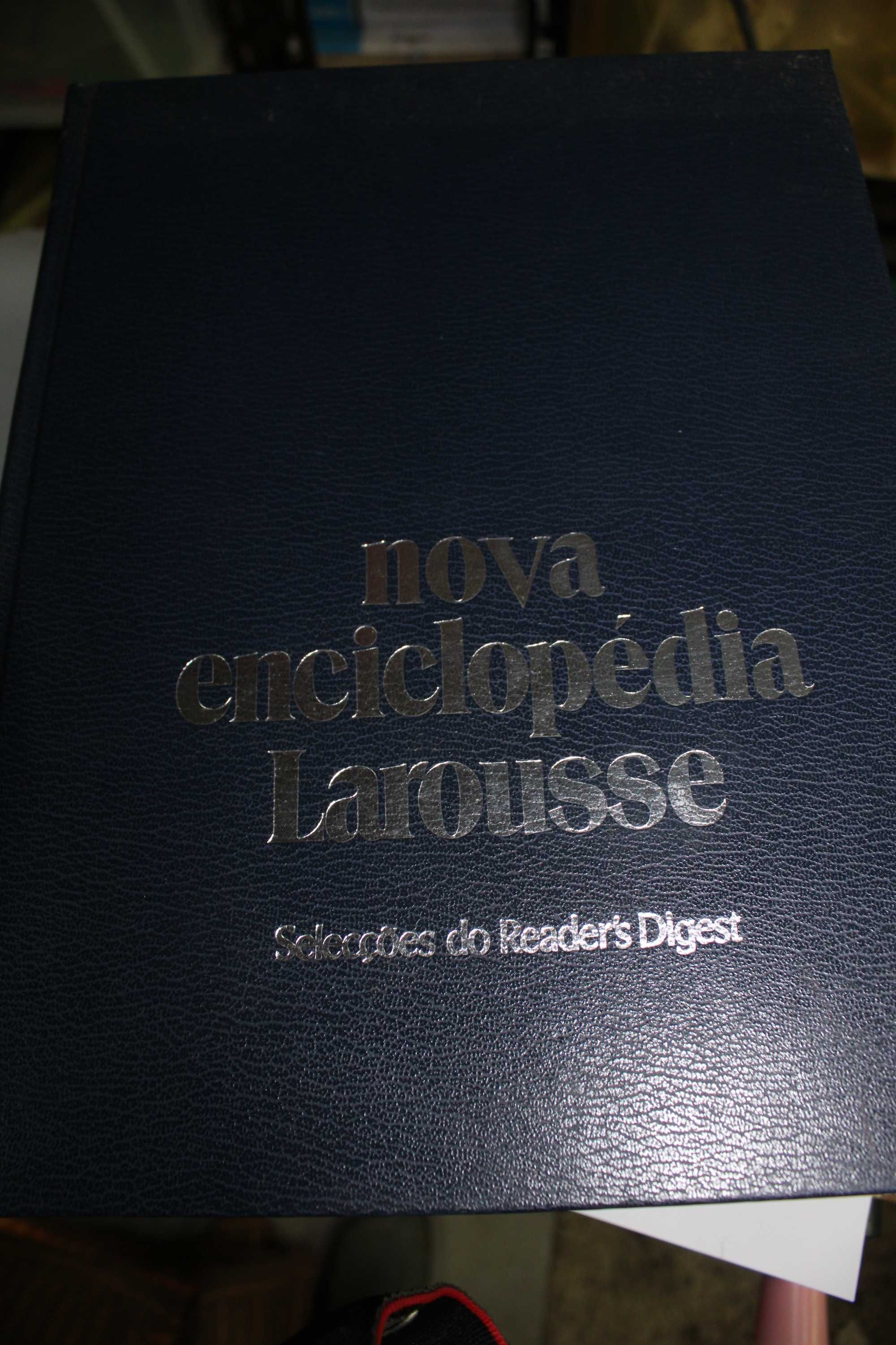 Nova Enciclopédia Larousse