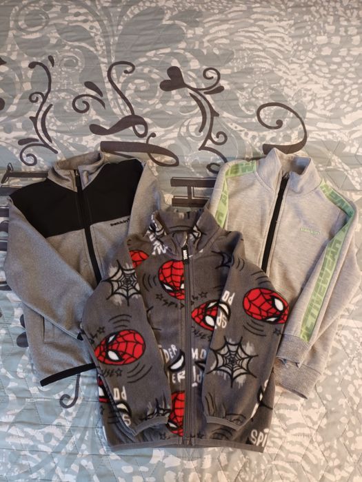 Zestaw 3 bluz chłopięcych jak nowe