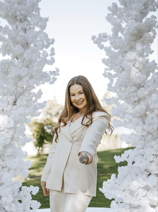 Ведуча на весілля (Тамада), День Народження, Хрестини, 1 Рік, Ювілей..